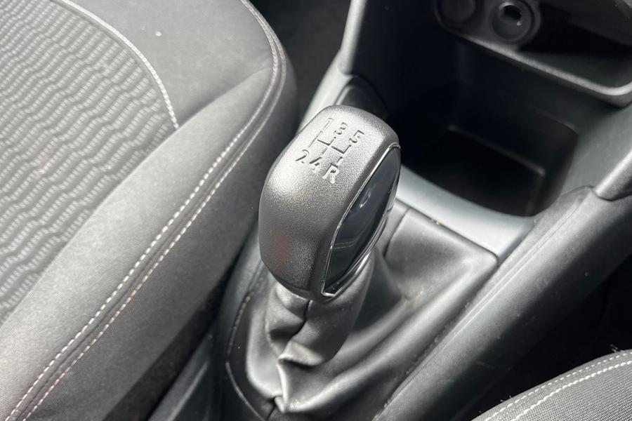 Peugeot 208 Photo autoimg-1d2677ad00bd7c548af1b9522219cb3714b8a827.jpg