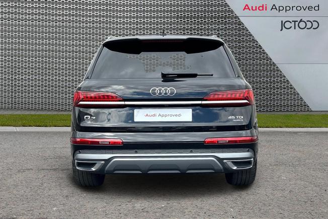 Audi Q7 Photo 7