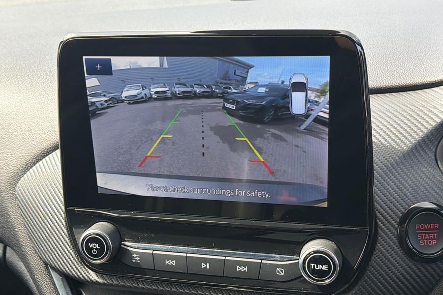 Ford FIESTA Photo autoimg-1d2a6cec323cf949ae89783baa8be98b4e71aa0c.jpg