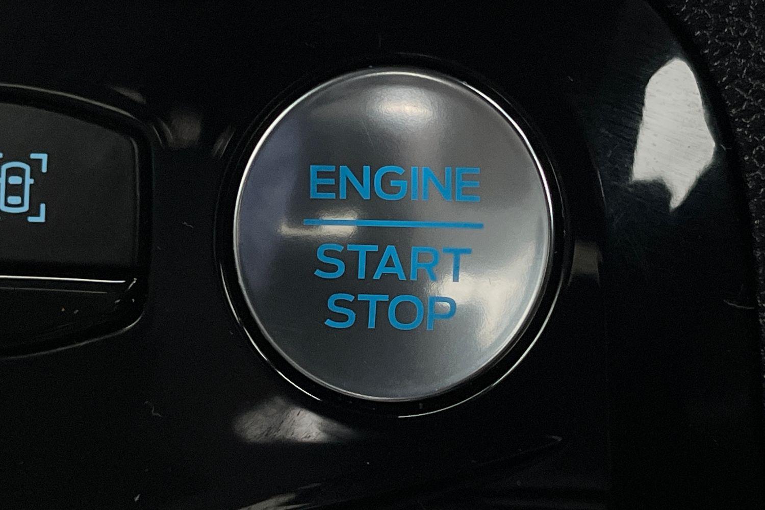 Ford KUGA Photo 33