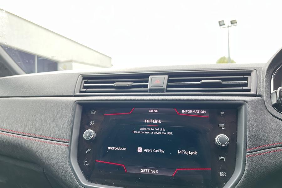 SEAT ARONA Photo autoimg-1d2d9f8b795f71f155c1ba6ccbbada4583a519fa.jpg