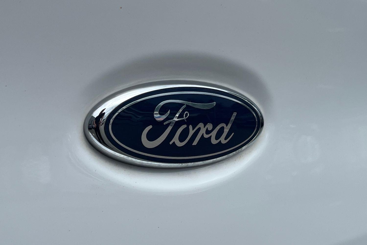 Ford KA+ Photo 25