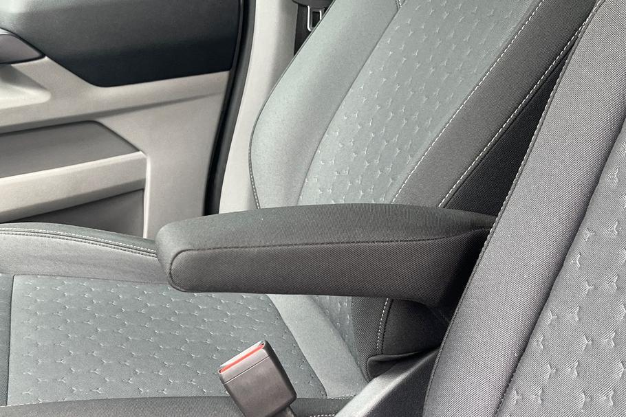 Used Ford TOURNEO CUSTOM YM25OMJ 32
