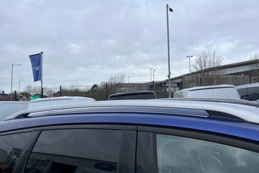 Ford KUGA Photo autoimg-1d364cbb8d361444e871dcb914108f382fcb0049.jpg