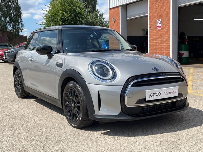 MINI Hatch Photo 23