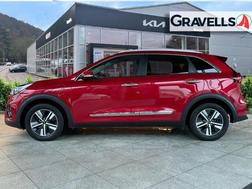 Kia NIRO Photo autoimg-1d39b12017856b0759a791f1d0dab524a2185617.jpg