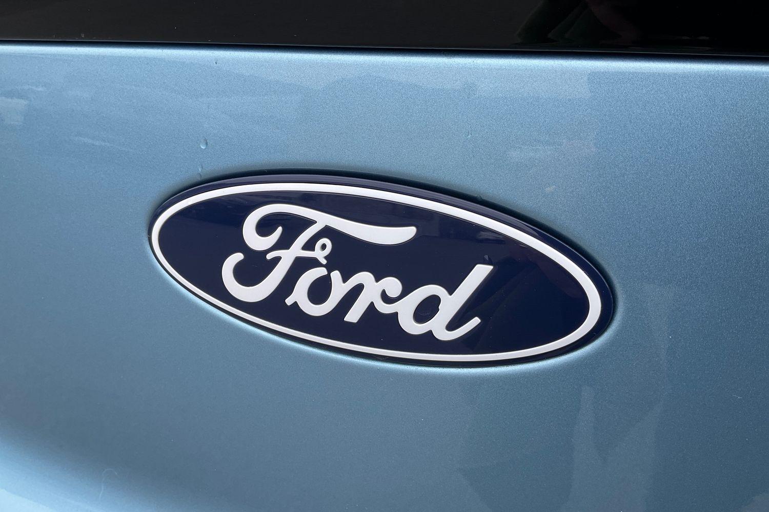 Ford Explorer Photo 39