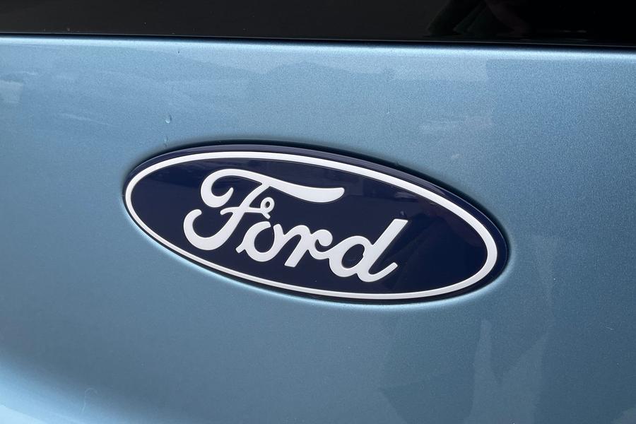 Ford Explorer Photo autoimg-1d3a3f84c5d0221530b515ce08ffdf11cd7824d8.jpg