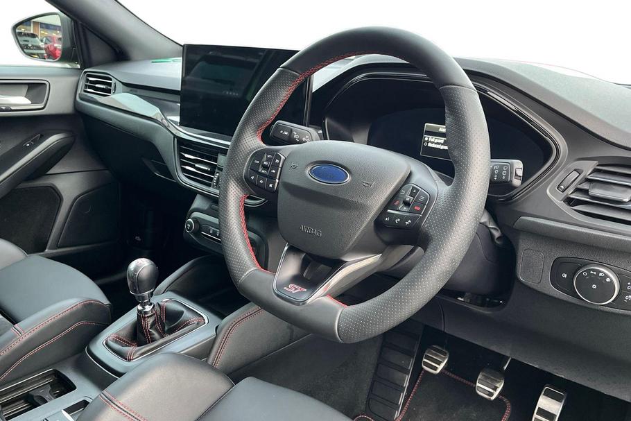 Used Ford FOCUS ET72VAH 9