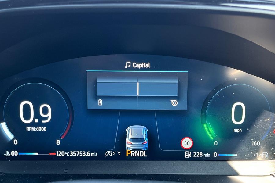 Ford Focus Photo autoimg-1d4455f36f20408af0d19c2c6125ec12ff5c40c6.jpg