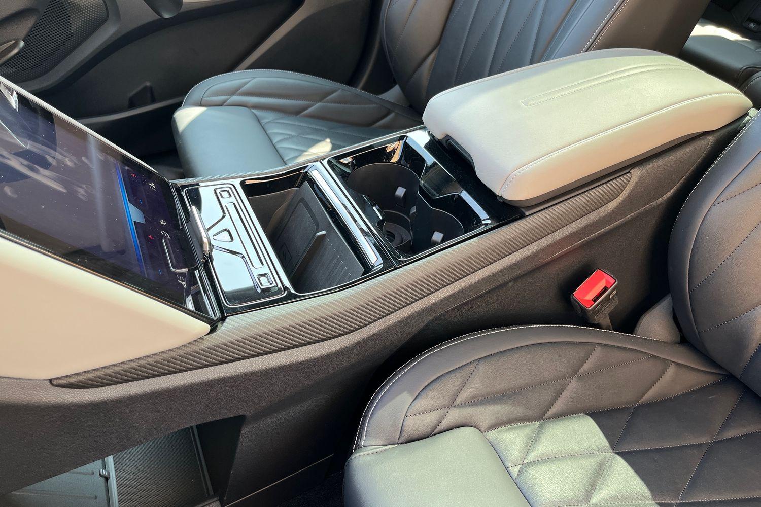 Ford Explorer Photo 27