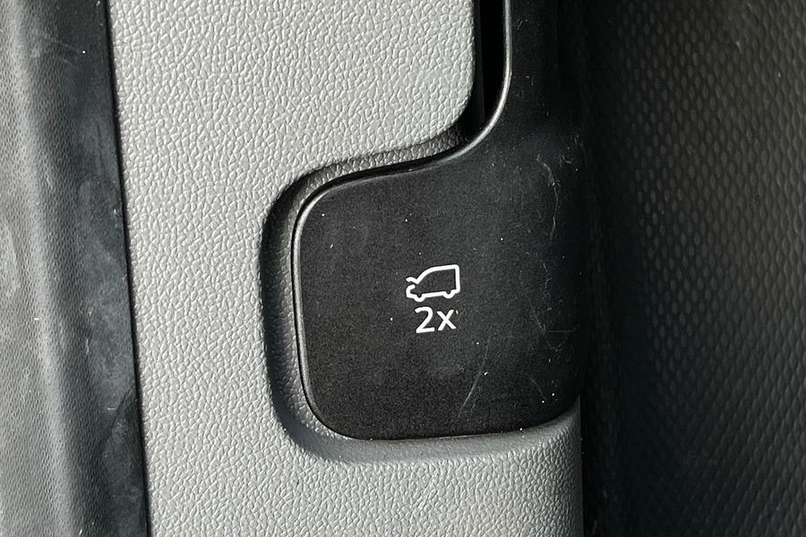 Ford Transit Custom Photo autoimg-1d4c7d796767d7ea41a805979d0d2dee8cb726d9.jpg