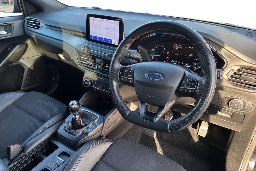 Ford FOCUS Photo autoimg-1d4e37d973bed59ea0535741dd1dacda8fb997b0.jpg