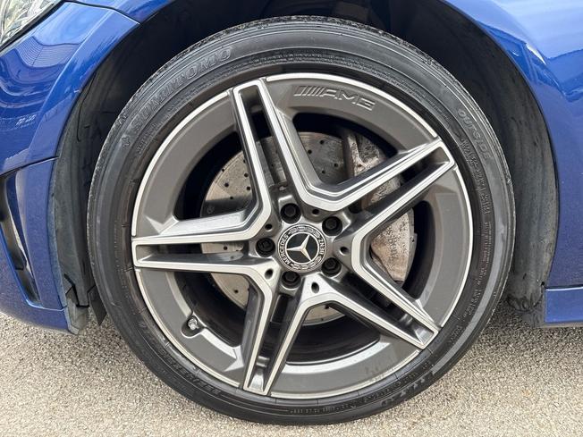 MERCEDES-BENZ C Class Photo 33