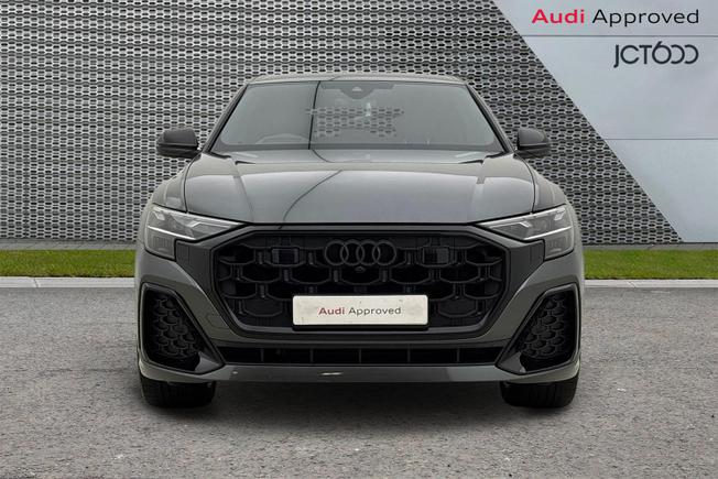 Audi Q8 Photo 8