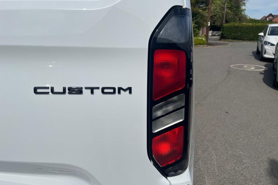 Used FORD TRANSIT CUSTOM LJ24FDS 29