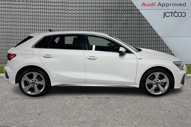 AUDI A3 Photo 4
