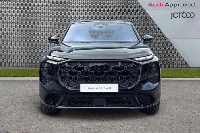 AUDI Q7 Photo 8