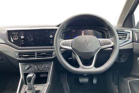 Volkswagen Polo Photo autoimg-1d614f170f53f6c7e201c9f0cf39dffca8e1242e.jpg