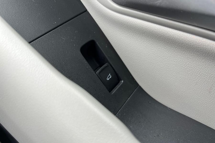 Ford Explorer Photo autoimg-1d6214801af981105cf9636f9ea3b32359287ca5.jpg