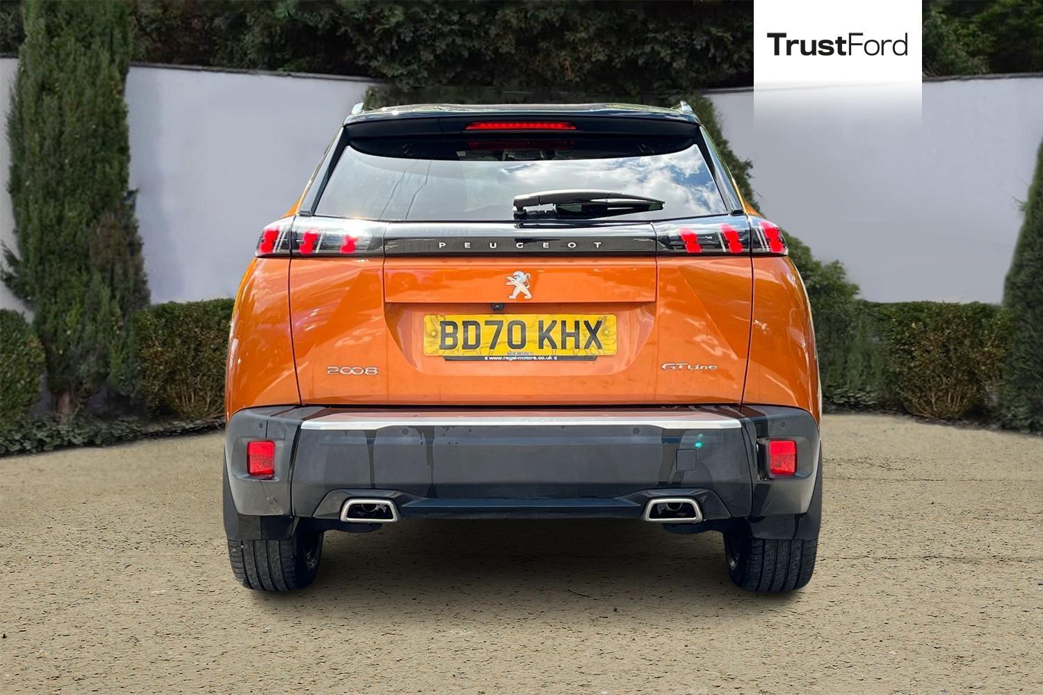 Peugeot 2008 Photo 6