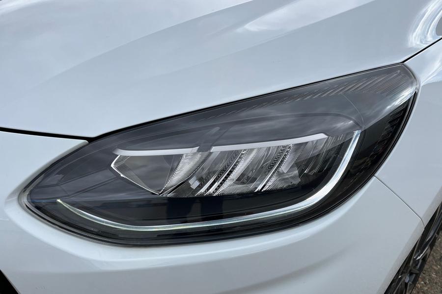 Ford Fiesta Photo autoimg-1d62b52a801f5493d5b8cd17f1c695eddd605c0b.jpg