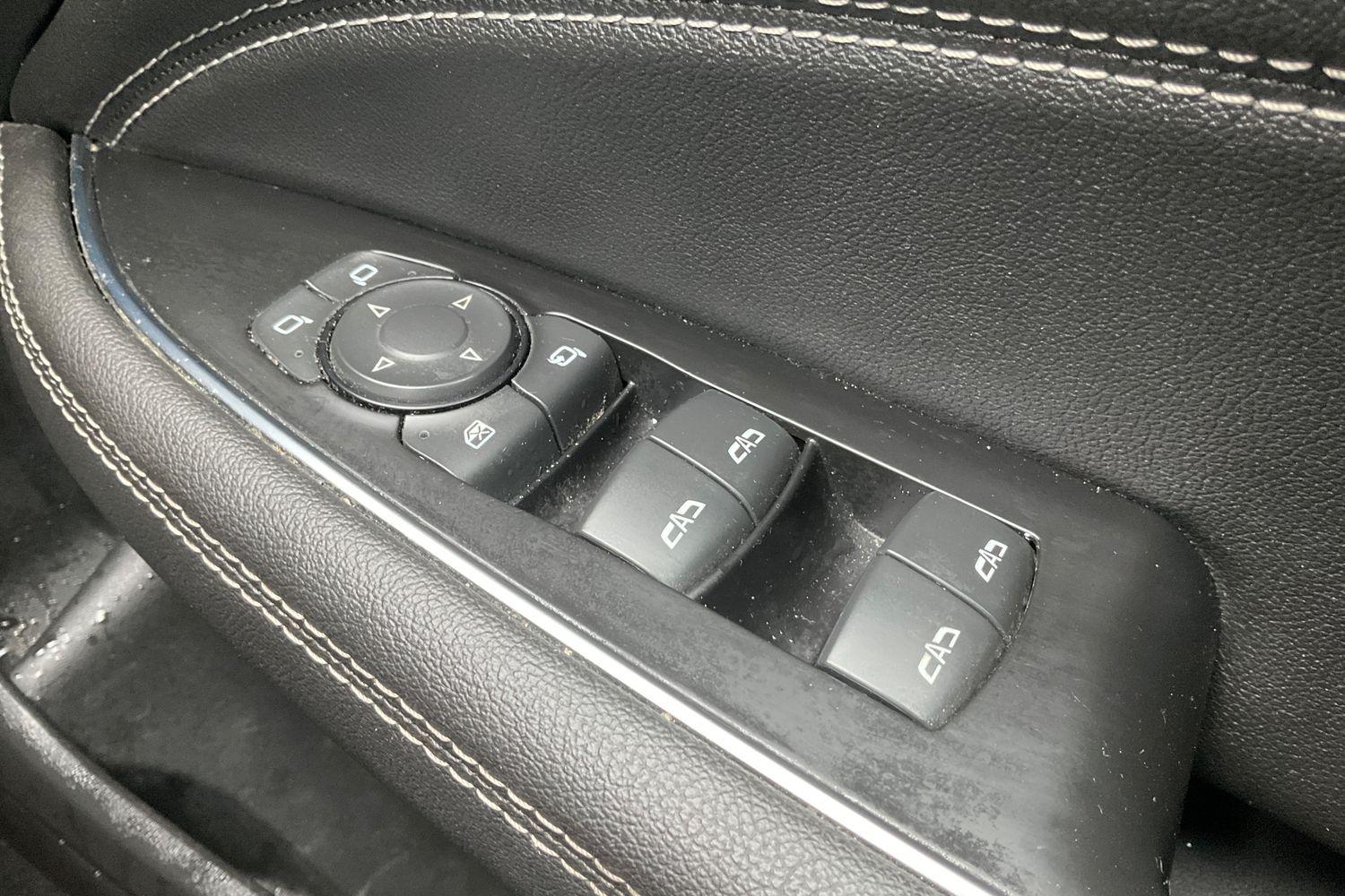 Vauxhall INSIGNIA Photo 15