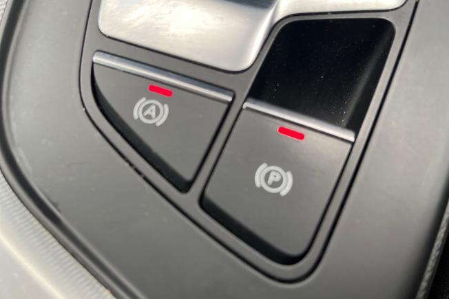 Audi A4 Allroad Photo 24