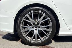 AUDI A6 Avant Photo 5