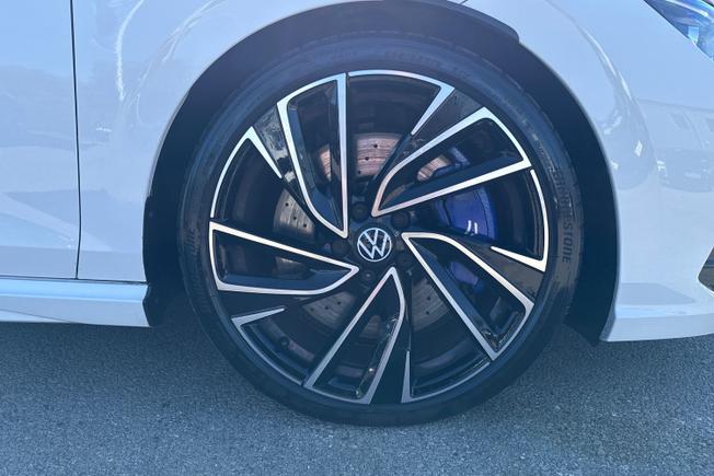 Volkswagen Golf Photo 5