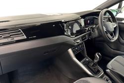 Volkswagen Polo Photo 2