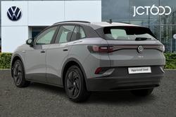 VOLKSWAGEN ID.4 Photo 3