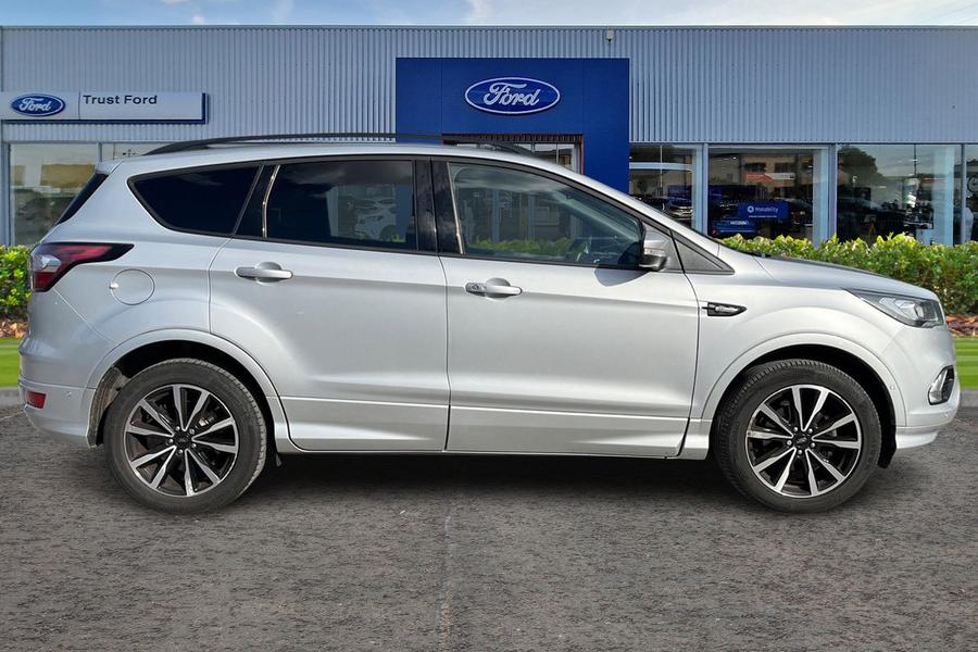 Ford Kuga Photo autoimg-1d7a99ad84f0dc86850e94f3caf2d9619daa1427.jpg