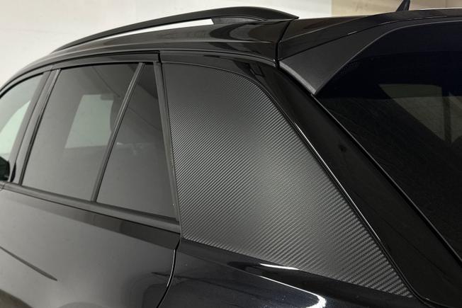 VOLKSWAGEN T-Roc Photo 33