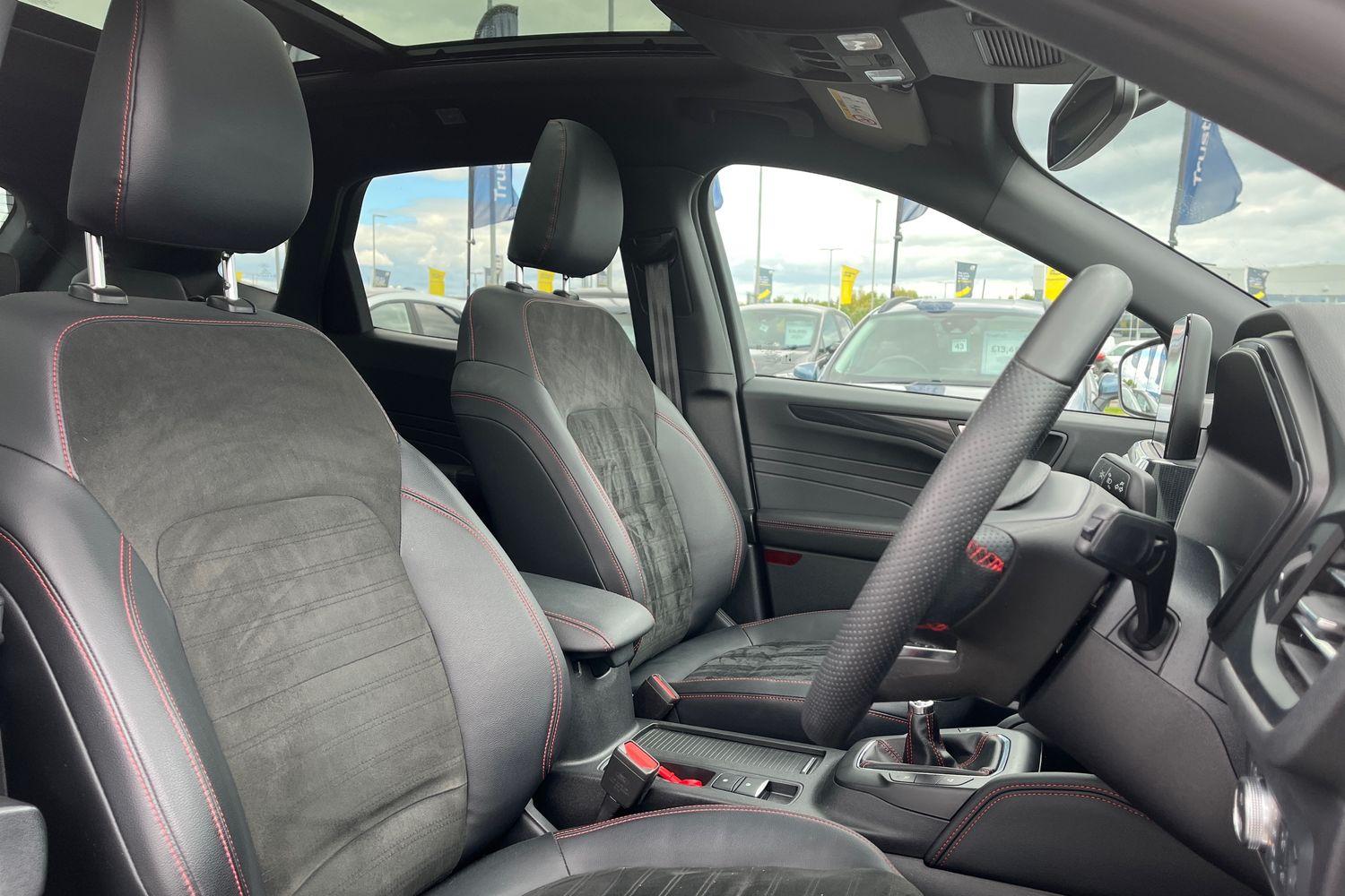 Ford Kuga Photo 16
