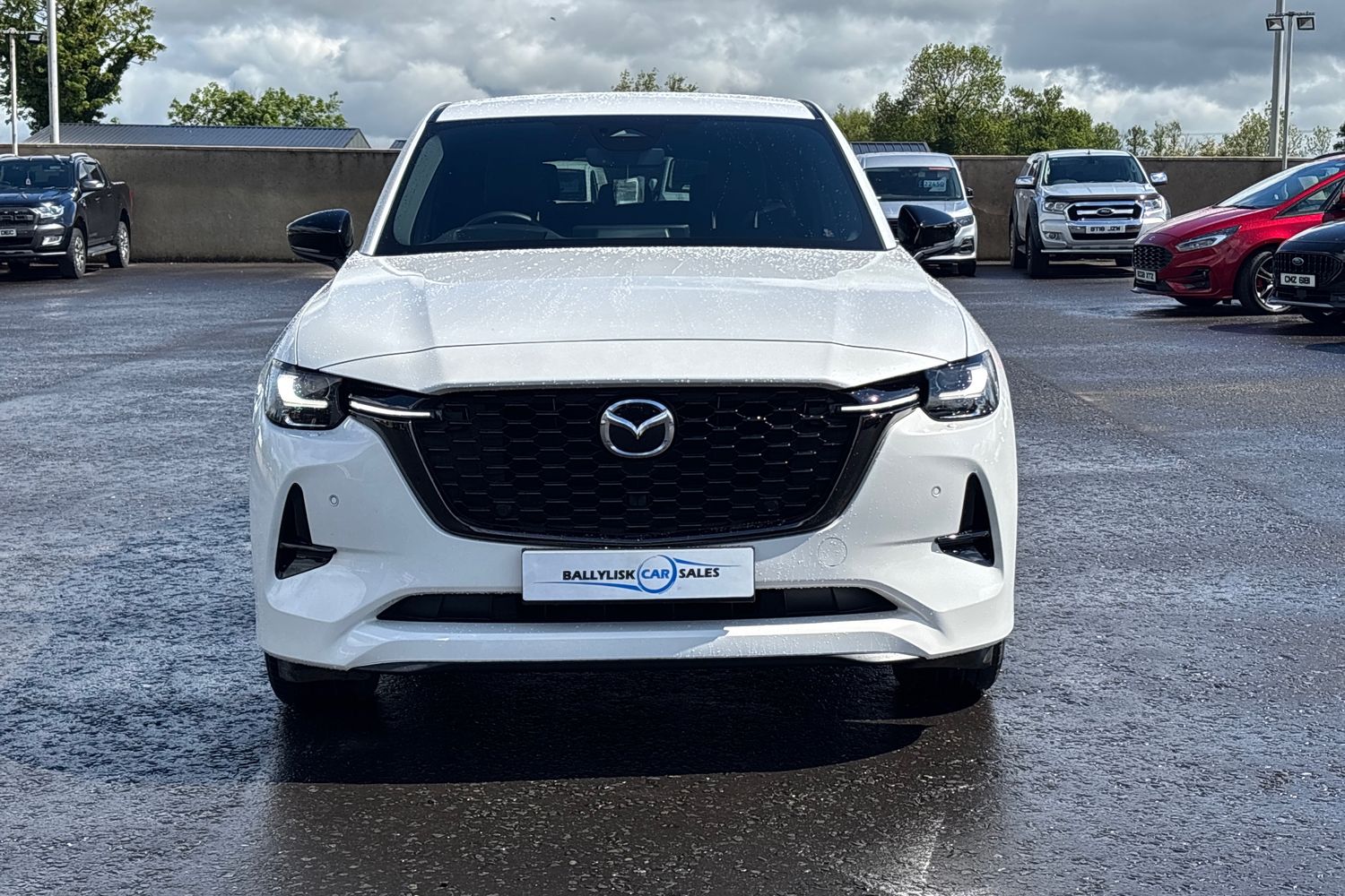 2026 Mazda CX-60 2.5 e-SKYACTIV 17.8kWh Homura Petrol Plug-in Hybrid Auto 4WD (327 ps) in White with 2900 Miles - vehicle photo 4 for sale on PureCar
