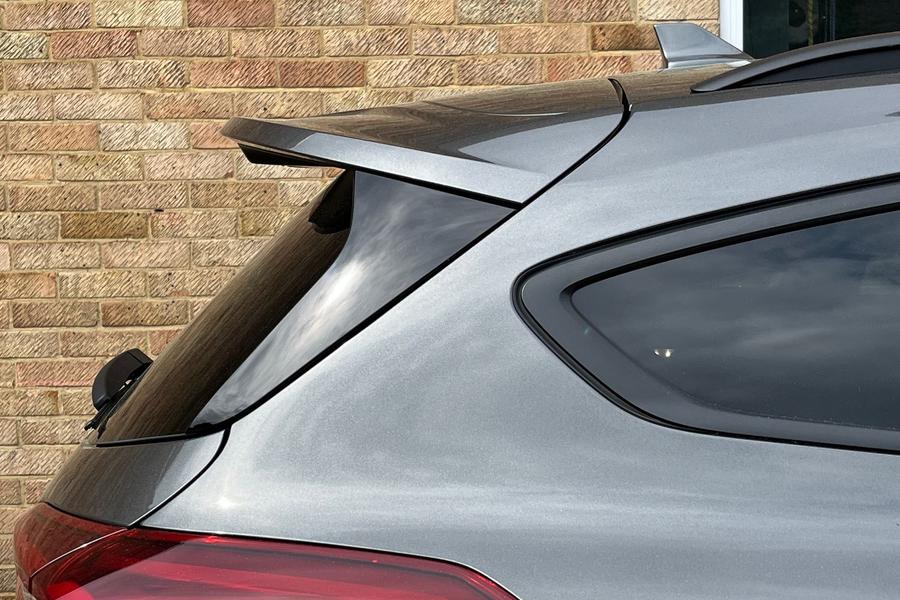 Ford FOCUS Photo autoimg-1d85cf23840a1c964a027957a1479bb58360ae55.jpg