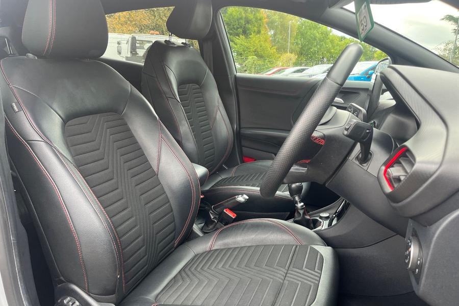 Ford PUMA Photo autoimg-1d8ceae032958139e57bf95a6cb0ec3eef99d2bd.jpg