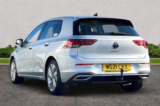 Volkswagen Golf Photo autoimg-1d9a7314b198a5c565d89ff323004749e29fa43c.jpg