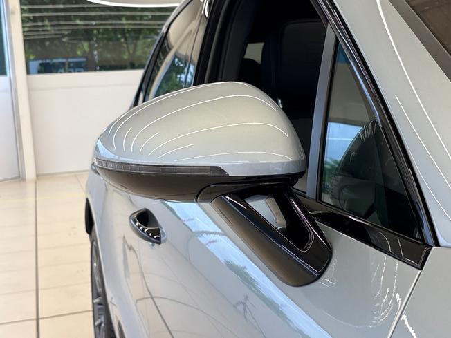 PORSCHE Macan Photo 22