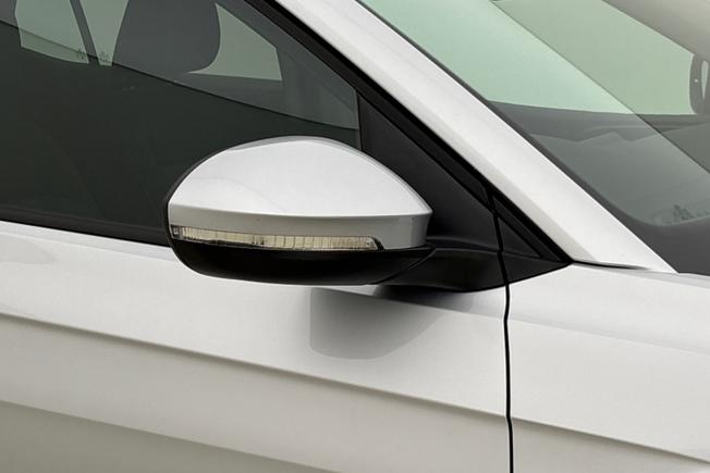 Volkswagen T-Cross Photo 20