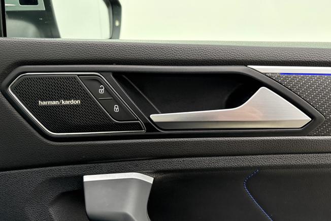 VOLKSWAGEN Tiguan Photo 28
