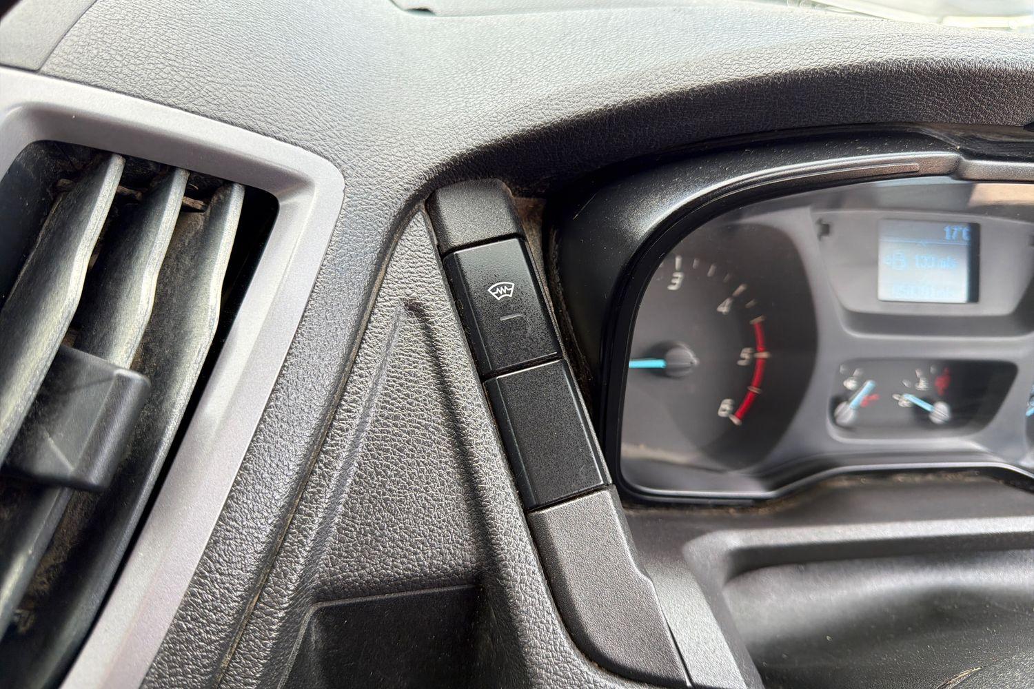 Ford Transit Photo 29