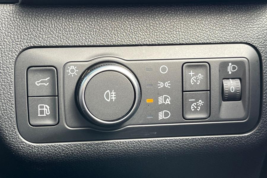 Ford KUGA Photo autoimg-1dab9ac5c1cf1e69857fe658c0c458500dfa1ac8.jpg