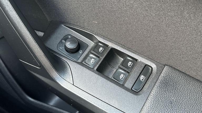 Used SEAT Ibiza WJ22JWA 20