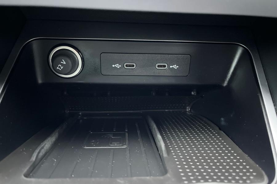 SEAT ATECA Photo autoimg-1db1311e7ced6ba5a1329079d41e5ec3330c097e.jpg