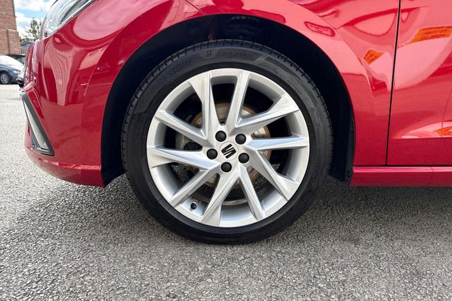 SEAT Ibiza Photo 26