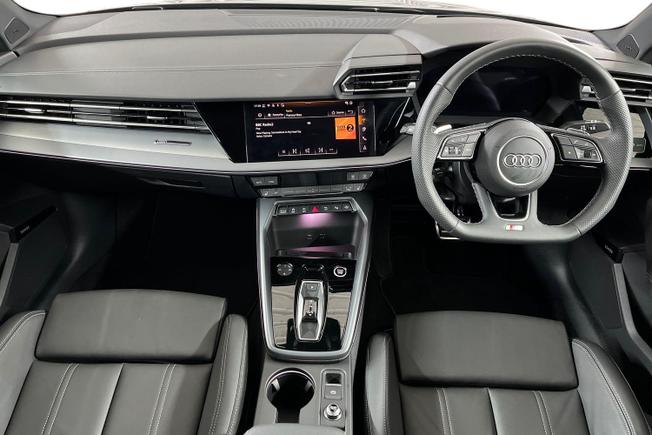 AUDI A3 Photo 10