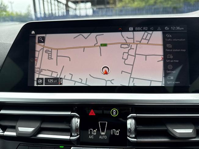 BMW 2 Series Photo 14
