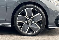 VOLKSWAGEN Golf Photo 5